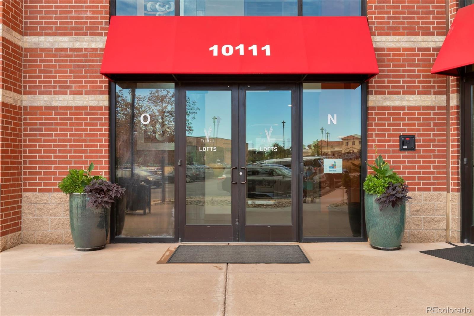 10111 Inverness Main Street Unit: 208
