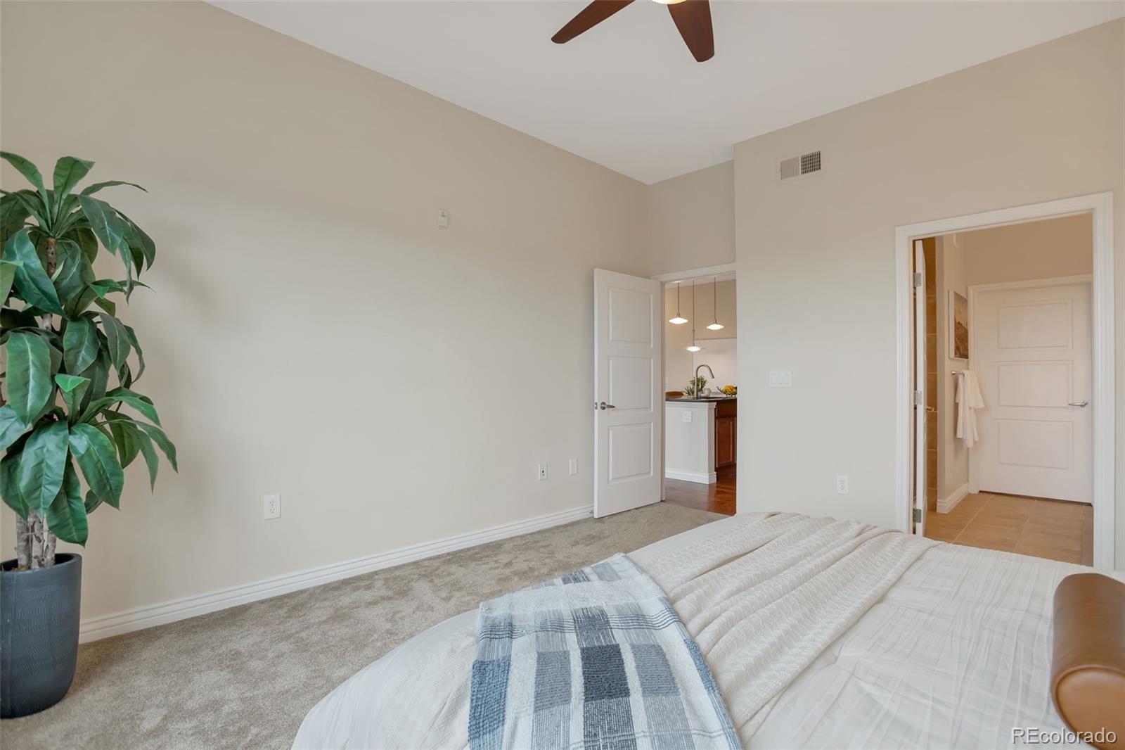10111 Inverness Main Street Unit: 208