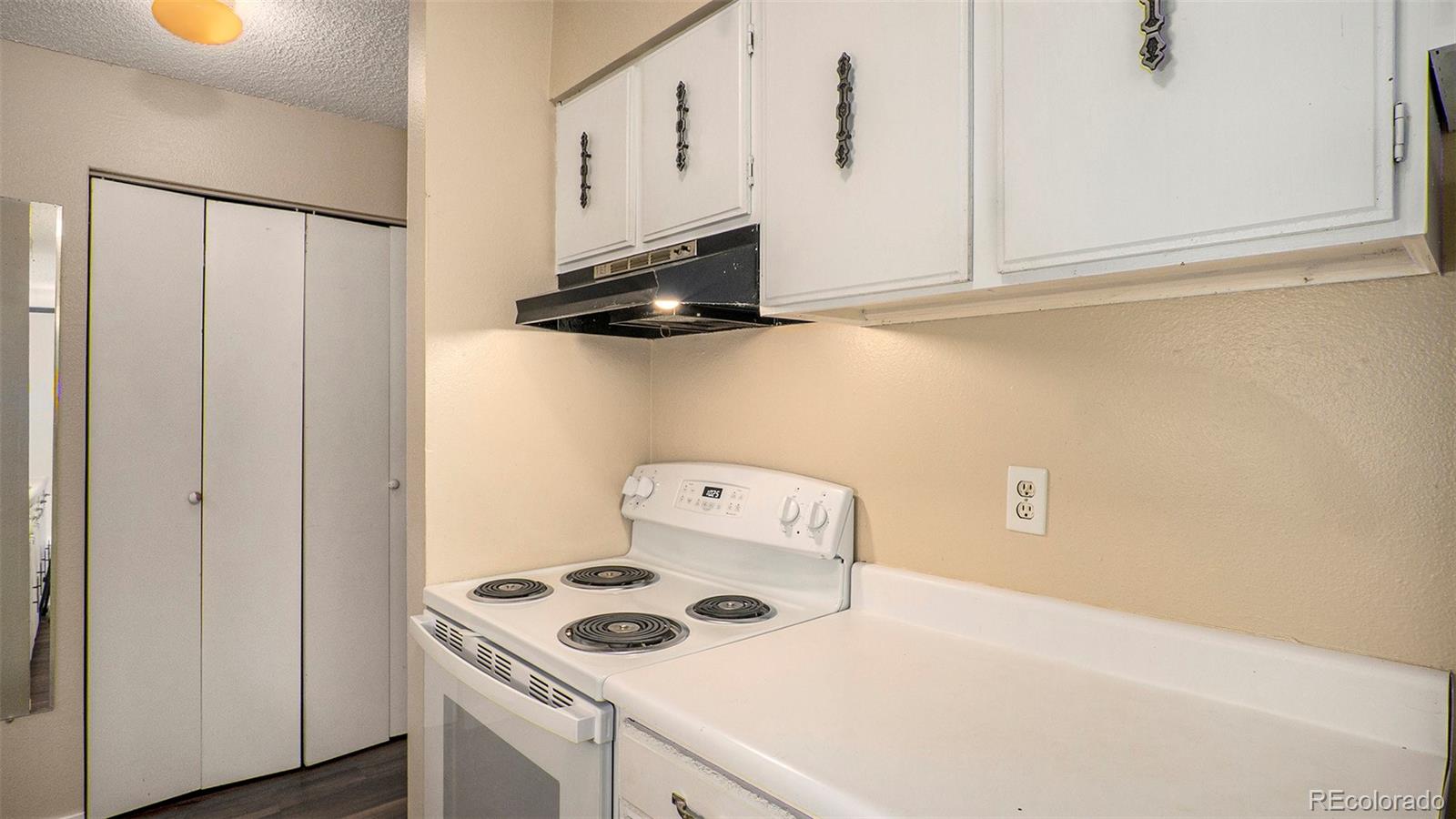 230 E Highline Circle Unit: 308