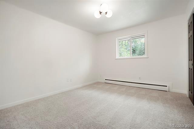 3352 Vivian Drive