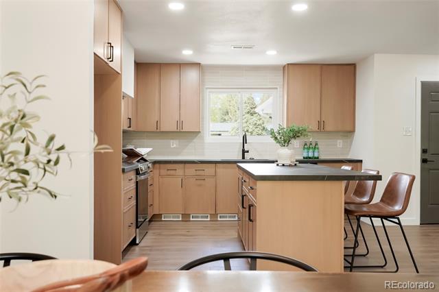 3352 Vivian Drive