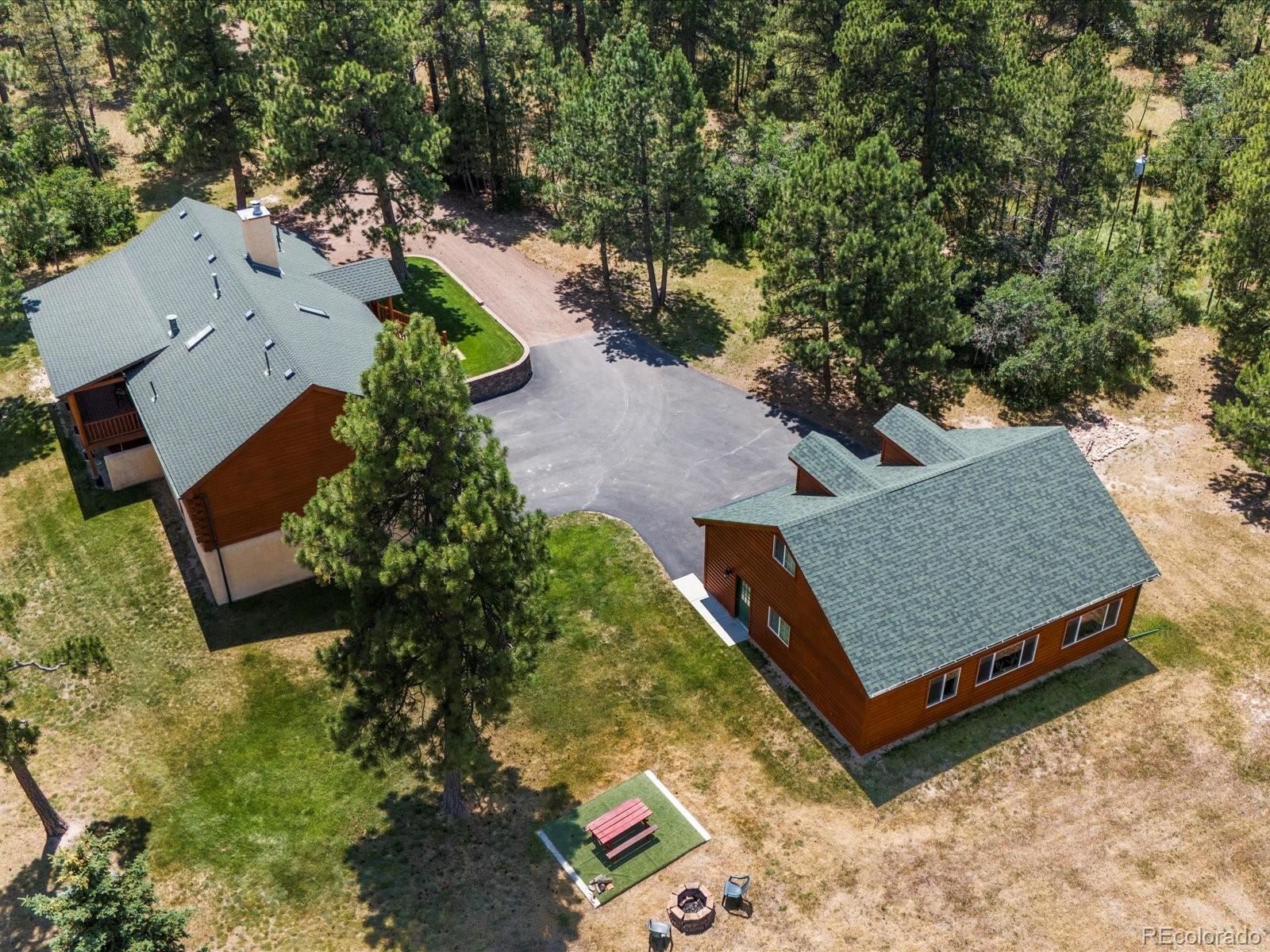 3916 Estates Circle
