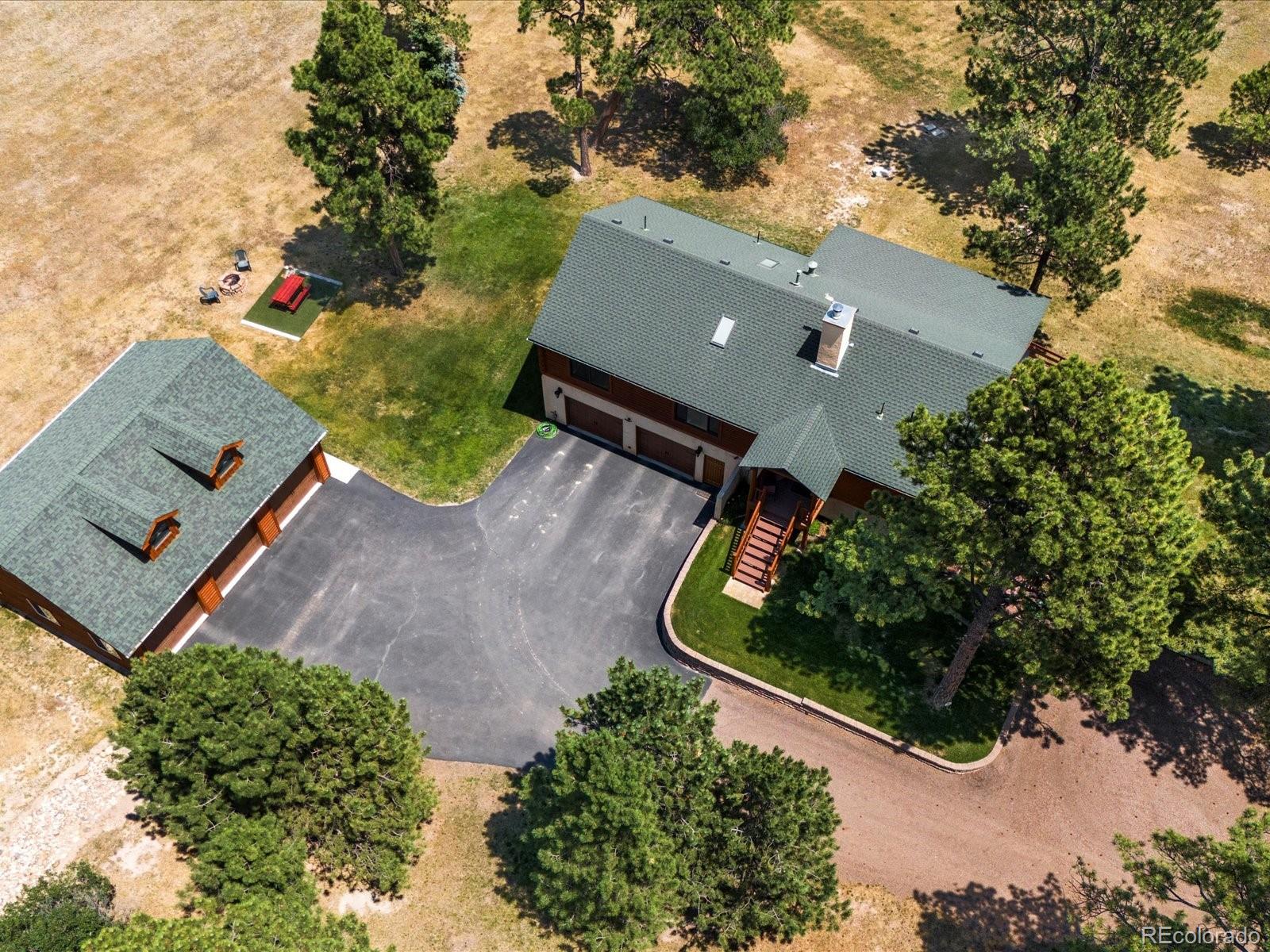 3916 Estates Circle