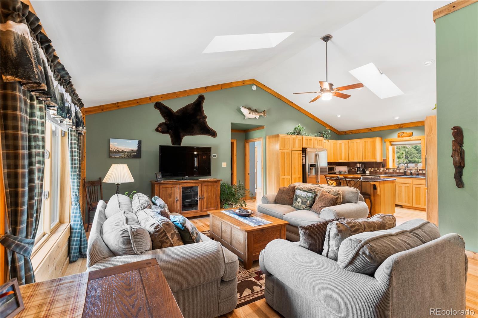 3916 Estates Circle