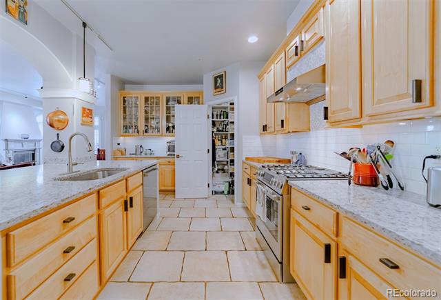 1100 Cherokee Street Unit: 304