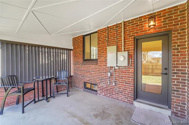 975 S Fillmore Way