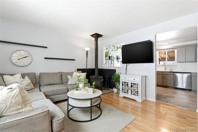 5062 S Zang Court