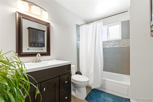 5062 S Zang Court