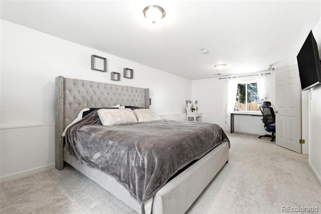 5062 S Zang Court