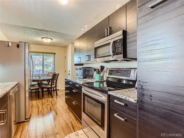 5401 E Warren Avenue Unit: 212