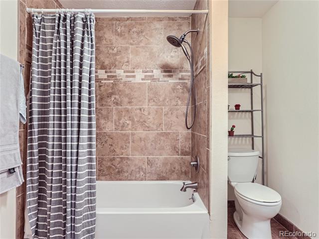 5401 E Warren Avenue Unit: 212