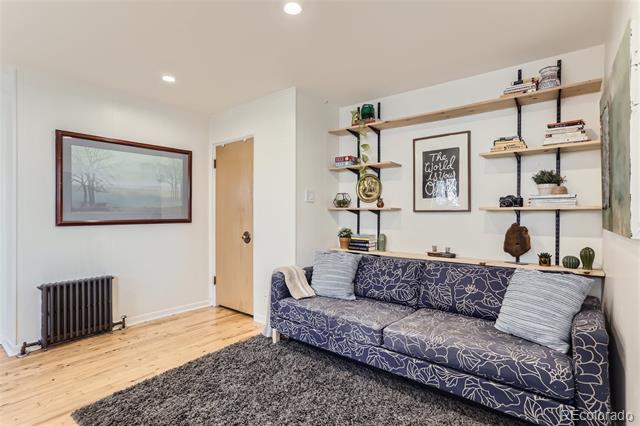 668 N Pennsylvania Street Unit: 6