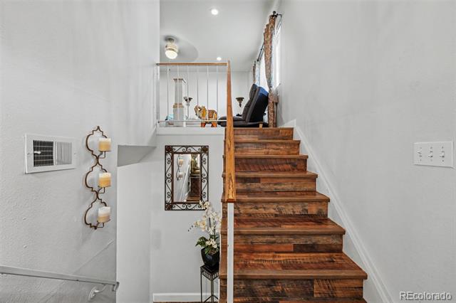 5711 W 92nd Avenue Unit: 19
