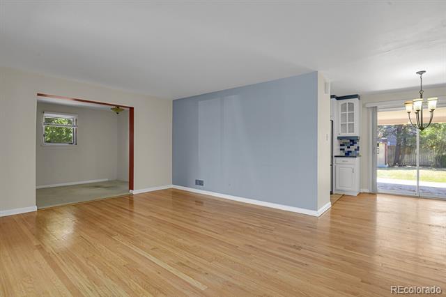 200 S Hudson Street