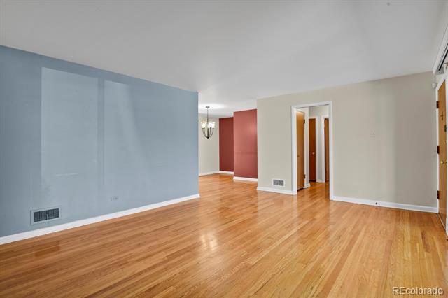 200 S Hudson Street