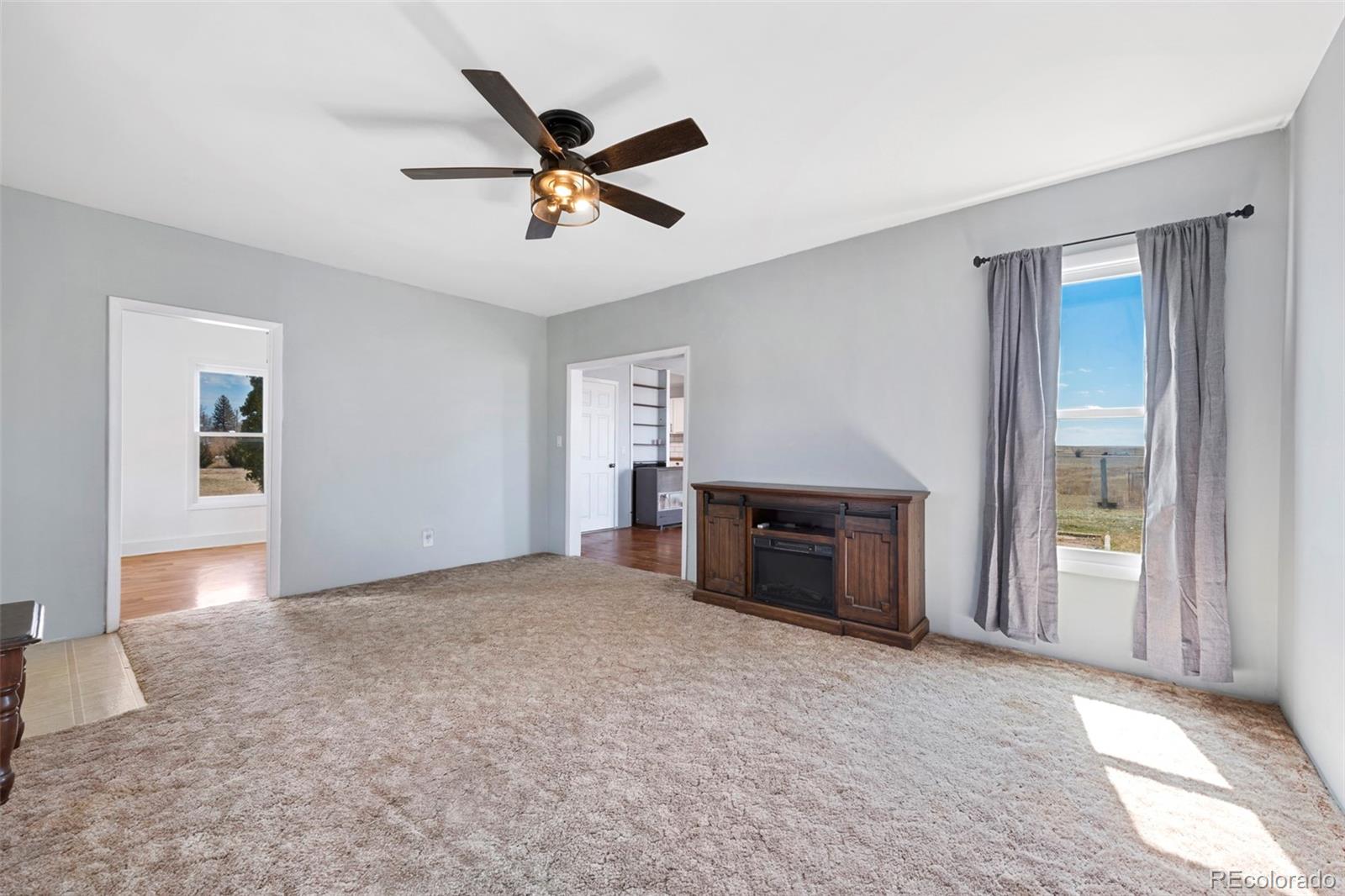 189 W 24 Highway