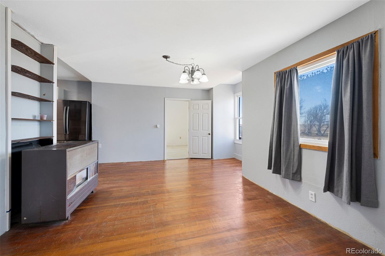 189 W 24 Highway