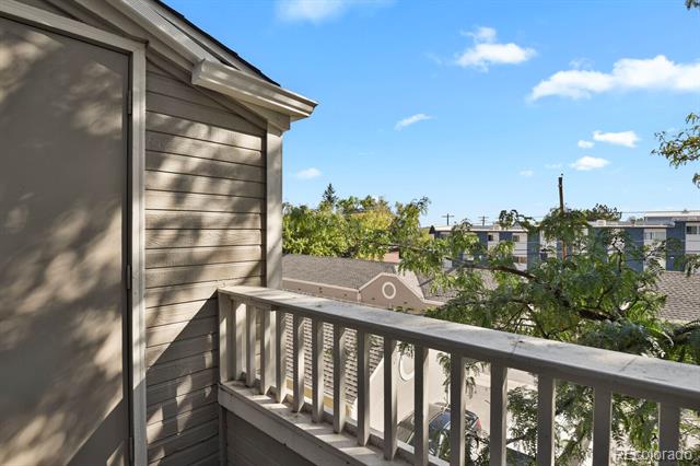 5702 W Asbury Place Unit: 302