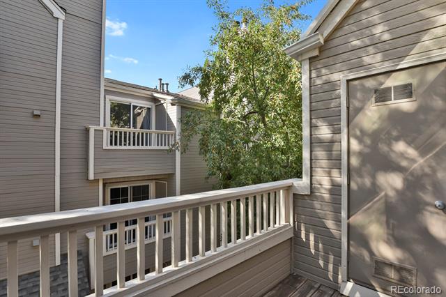 5702 W Asbury Place Unit: 302