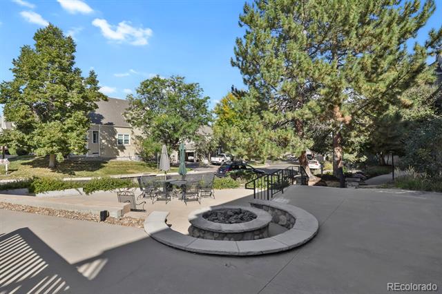 5702 W Asbury Place Unit: 302