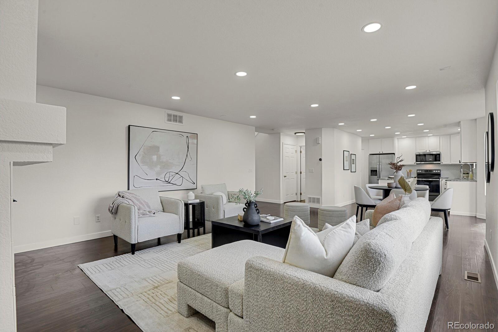 7227 Prairie Circle