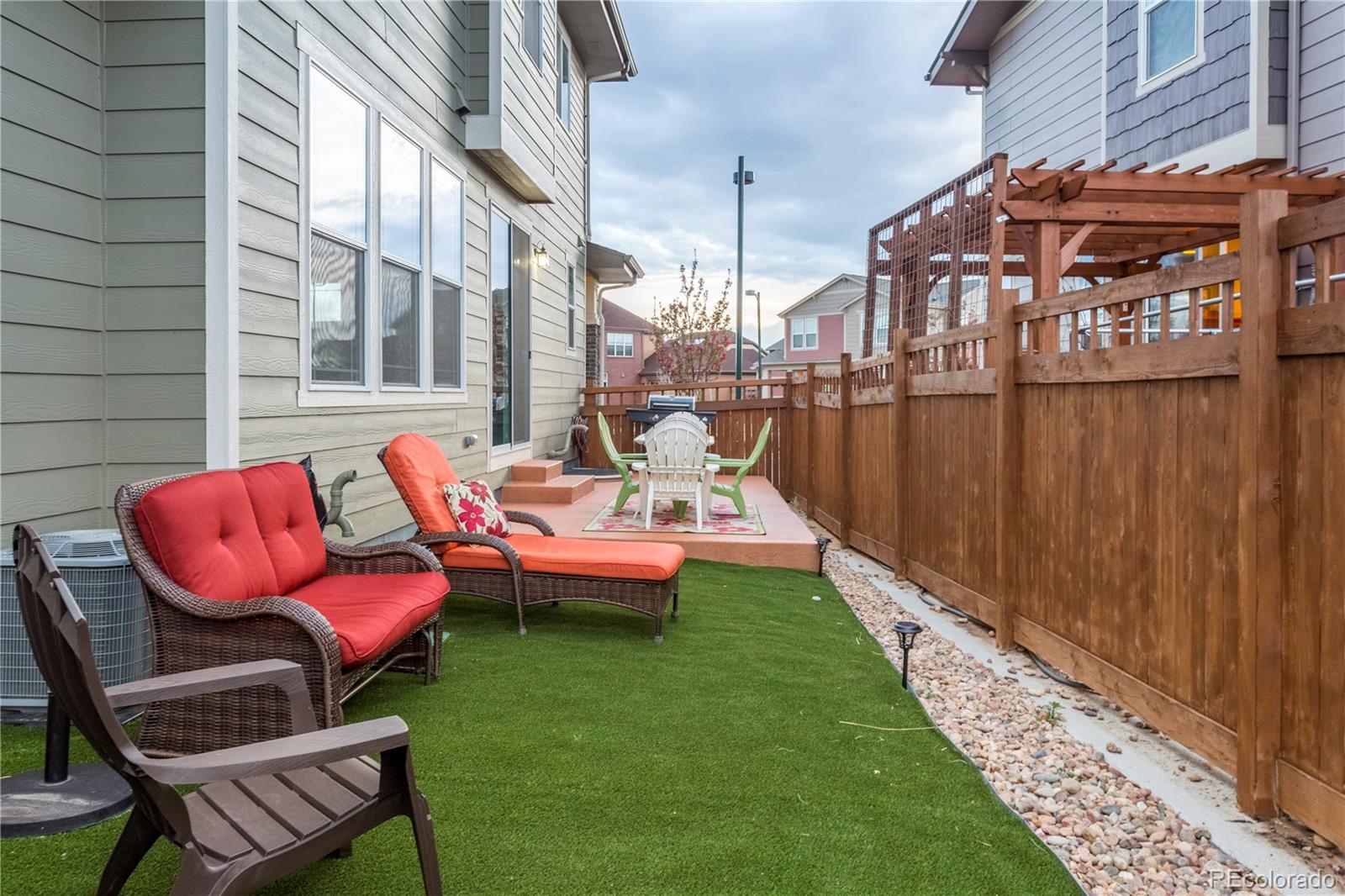 2834 Macon Way