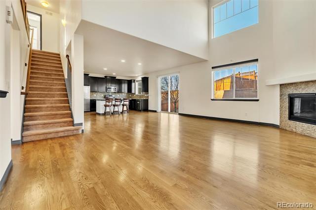 8325 Grasslands Way