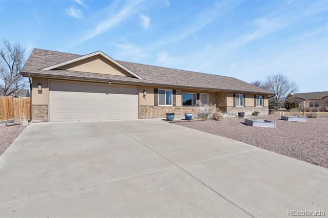 573 W Archer Plaza