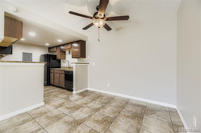 18105 E Ohio Avenue Unit: 204