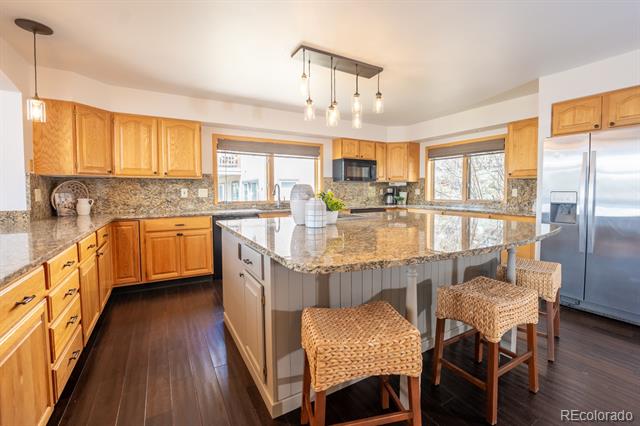 114 Ensign Drive Unit: B