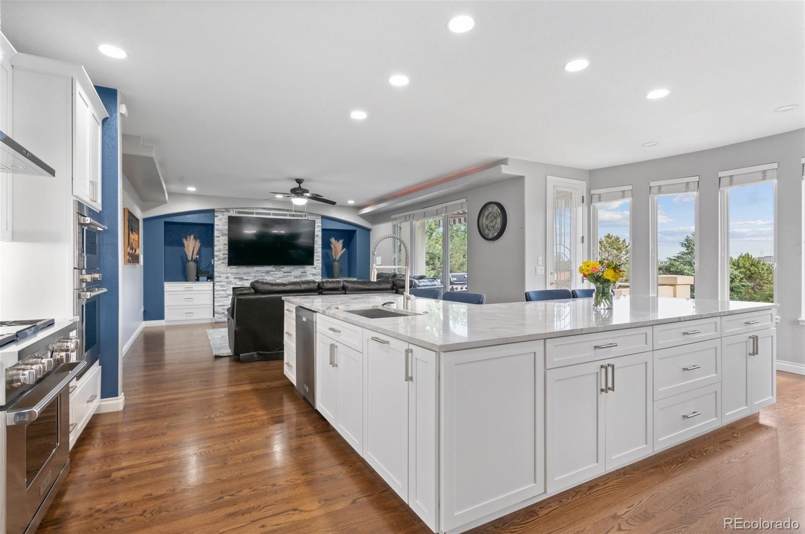 5823 Zang Court