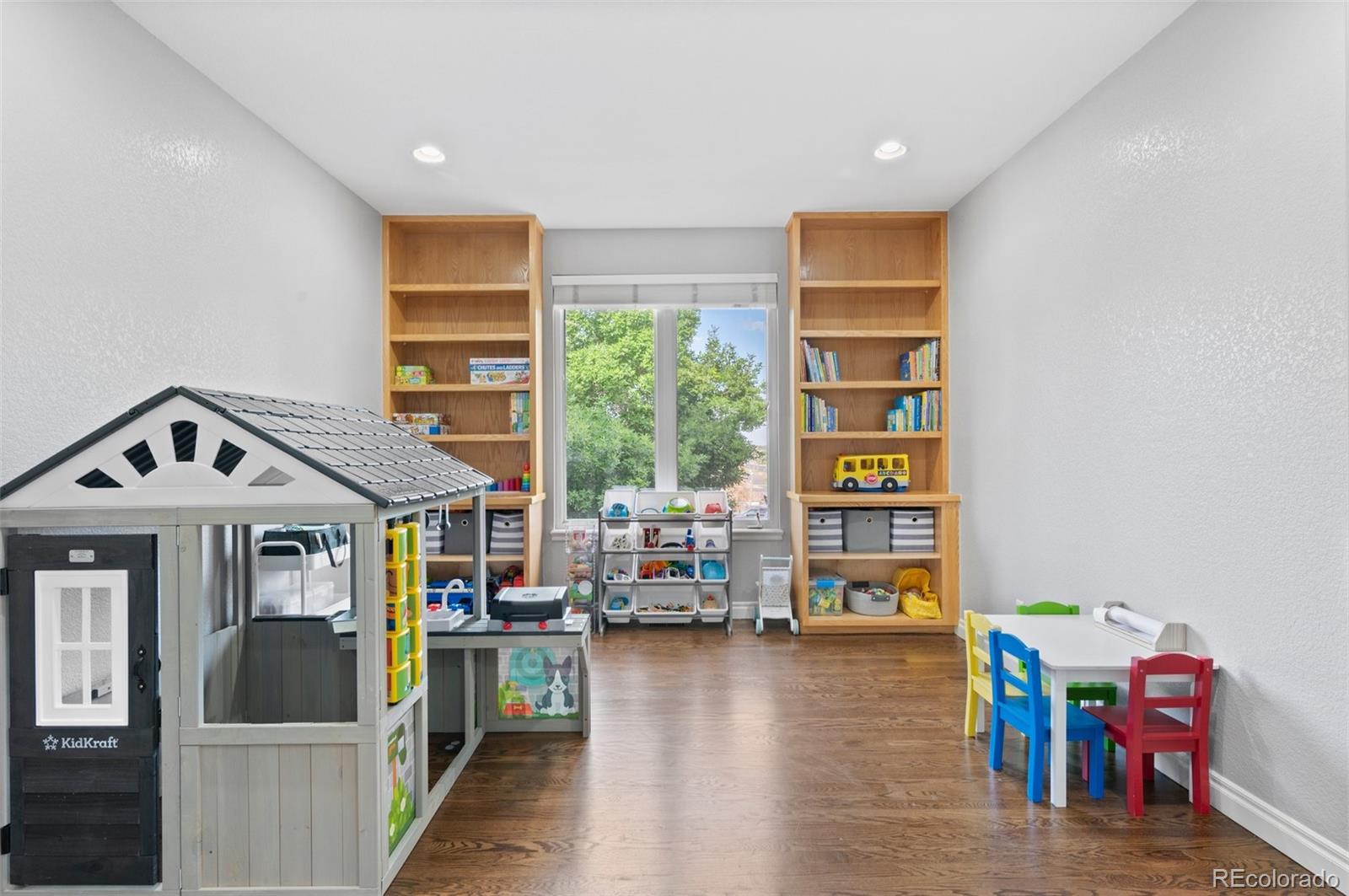 5823 Zang Court