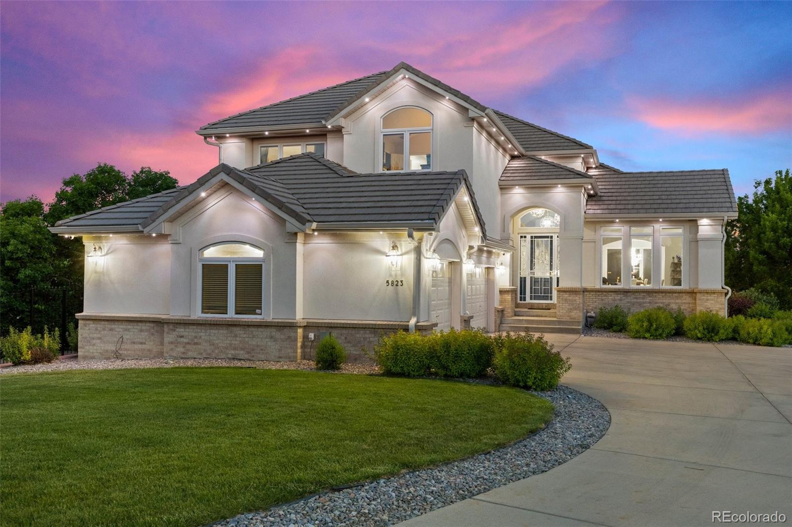 5823 Zang Court