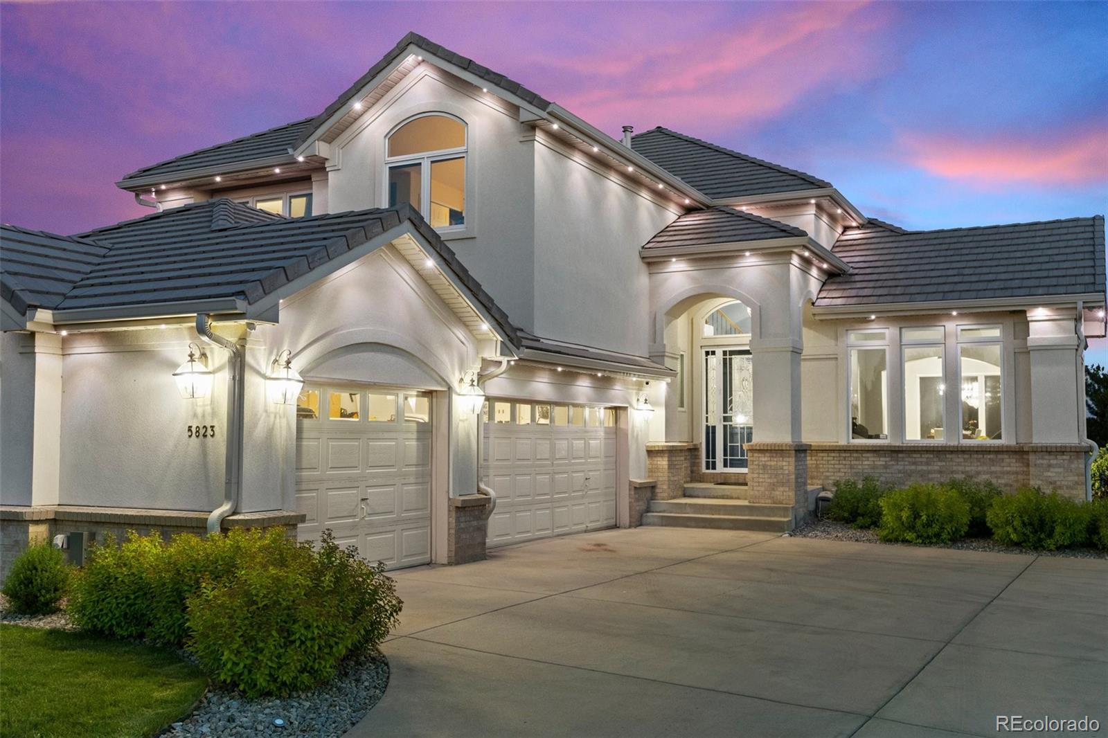 5823 Zang Court