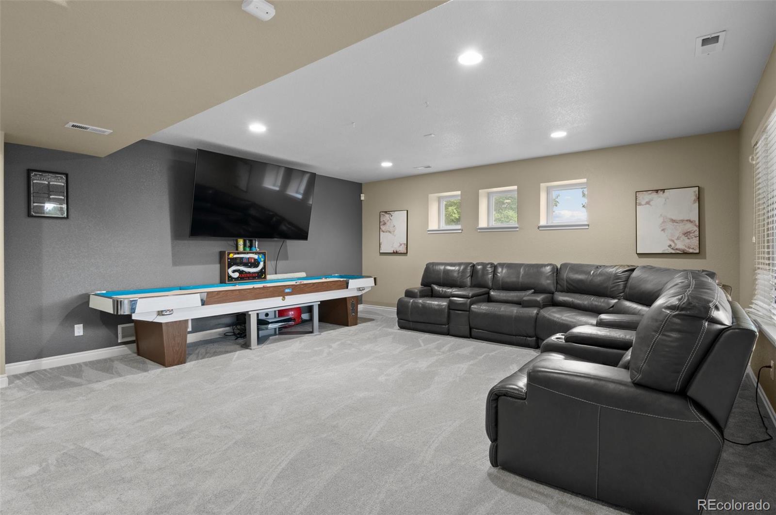 5823 Zang Court