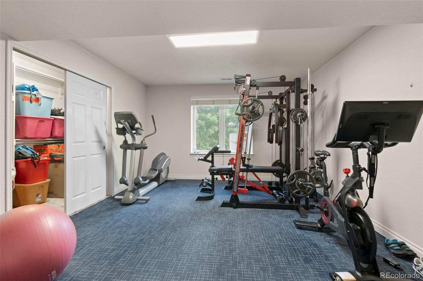 5823 Zang Court