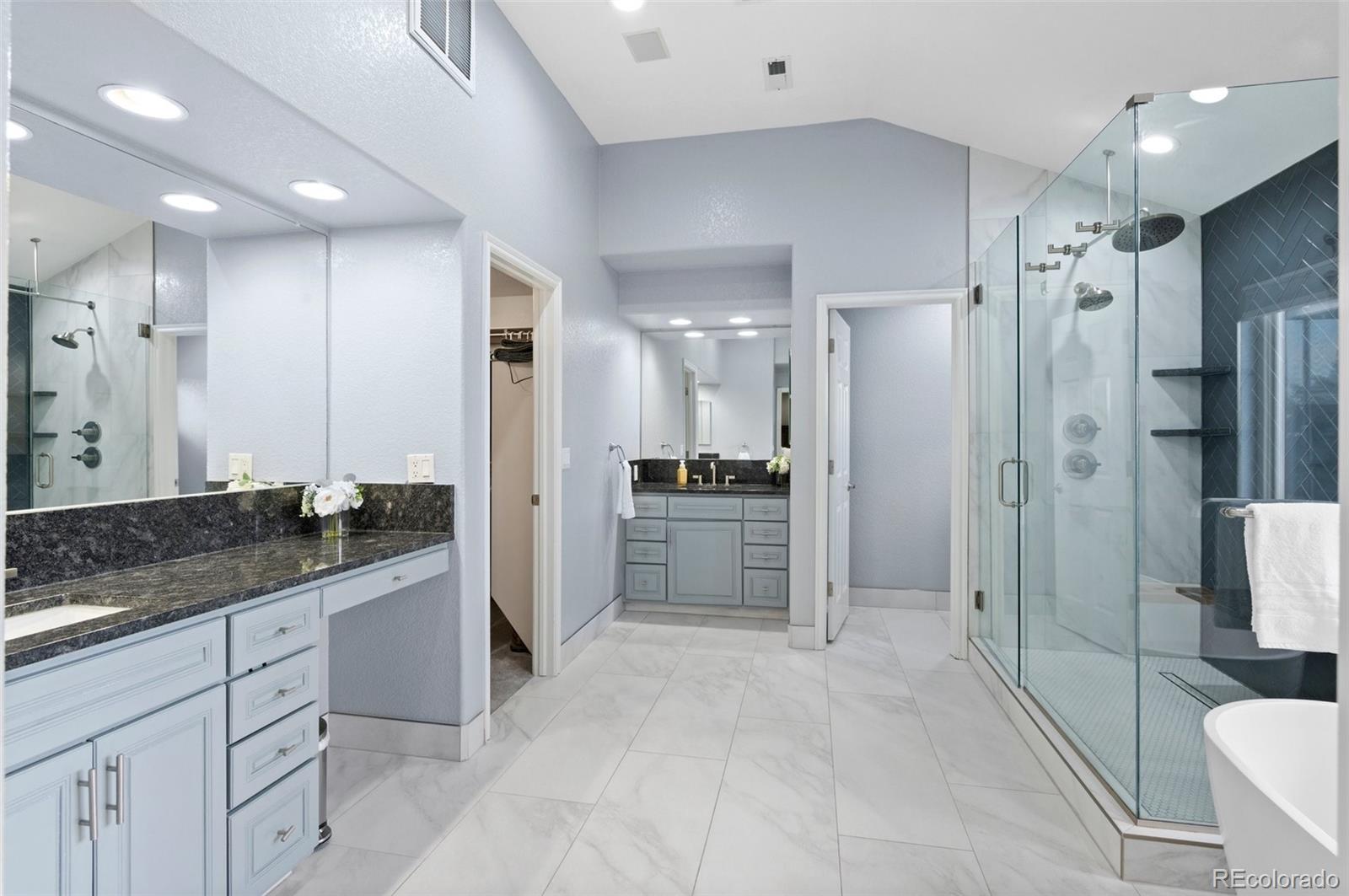 5823 Zang Court