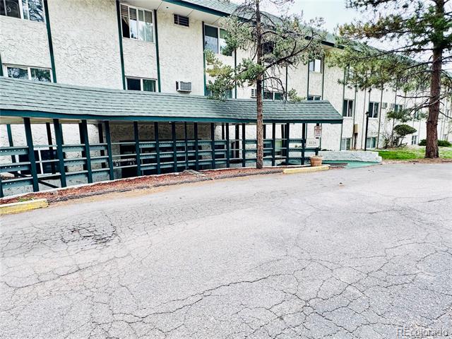 8826 E Florida Avenue Unit: 102