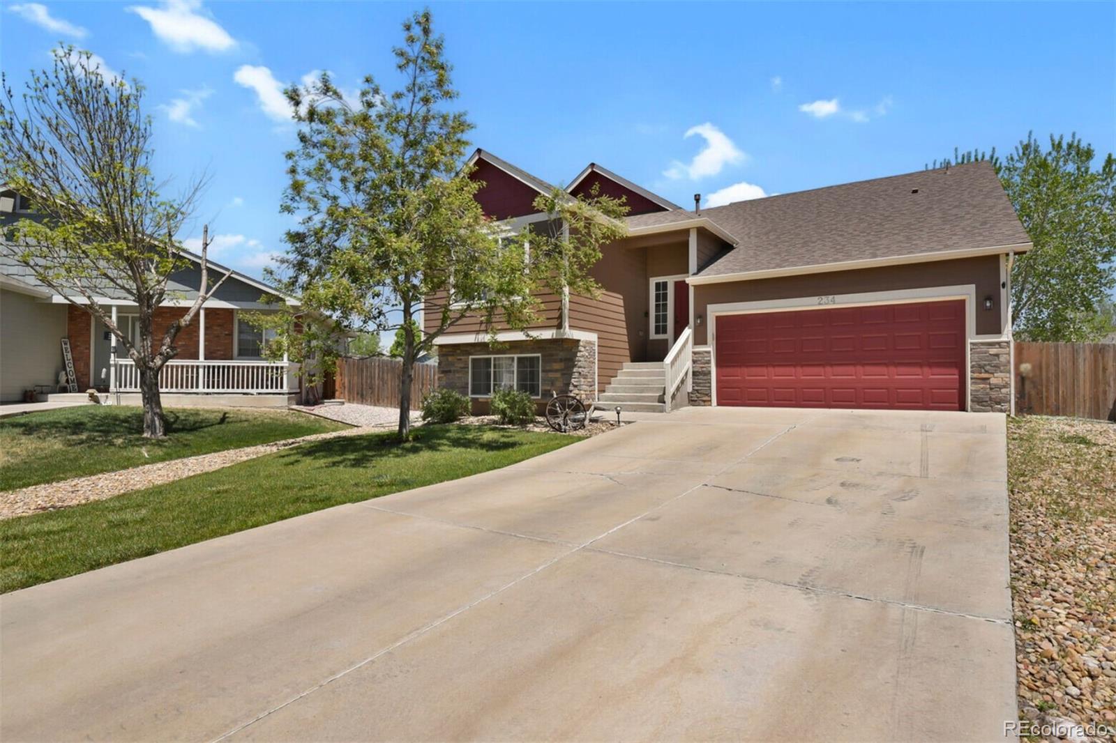 234 W Forest Court