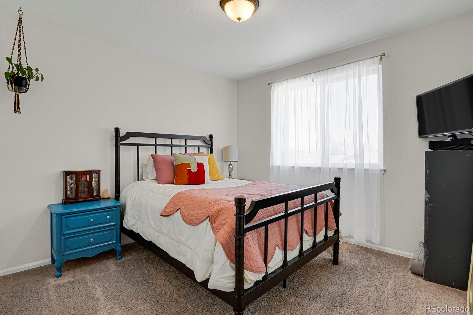 234 W Forest Court