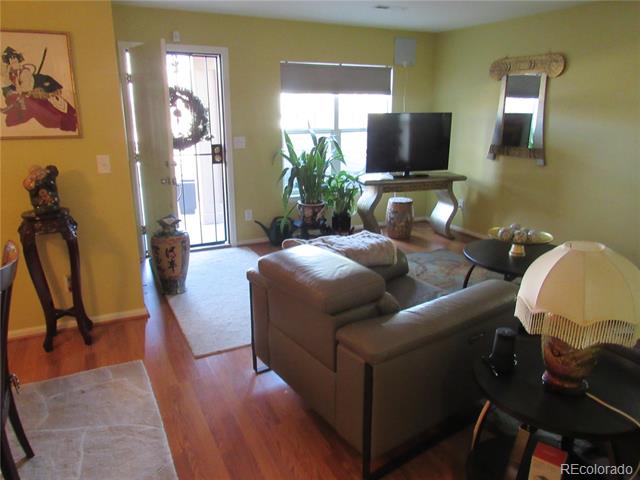 567 Alton Way Unit: E