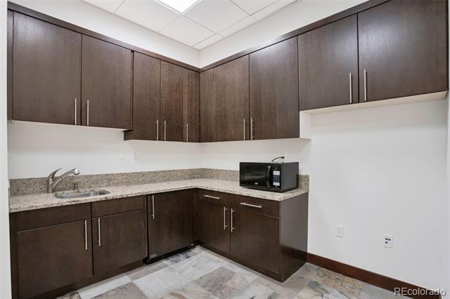 10463 Park Meadows Drive Unit: 207