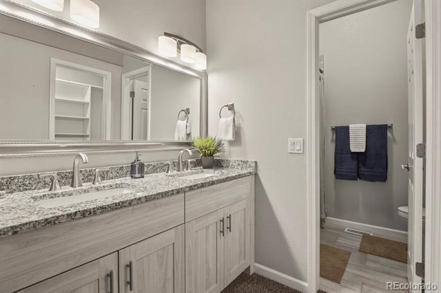 6868 LOS REYES Circle