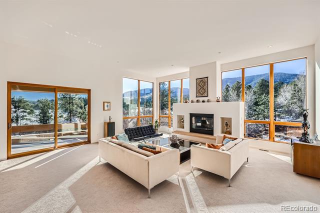 6697 Wauconda Drive