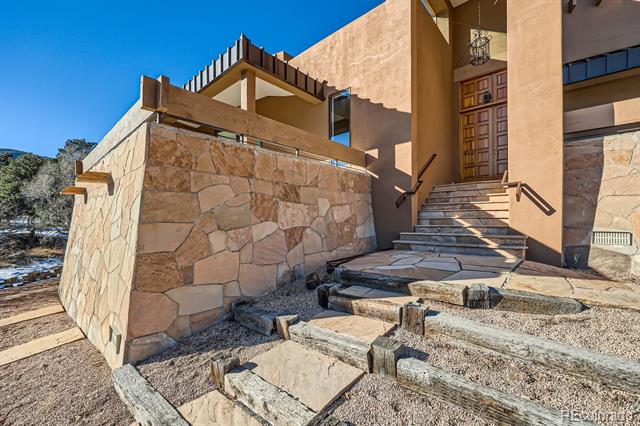 6697 Wauconda Drive