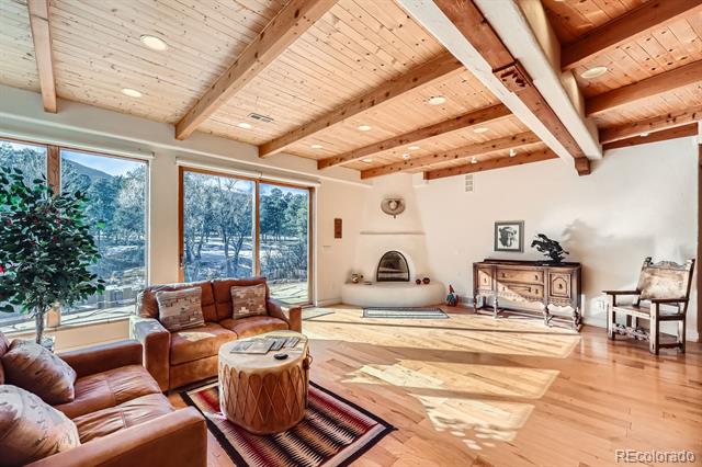 6697 Wauconda Drive