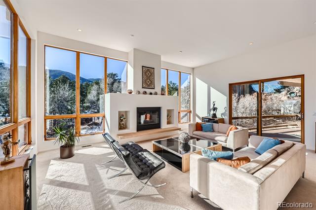 6697 Wauconda Drive