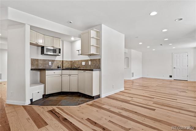 4307 Opal Court