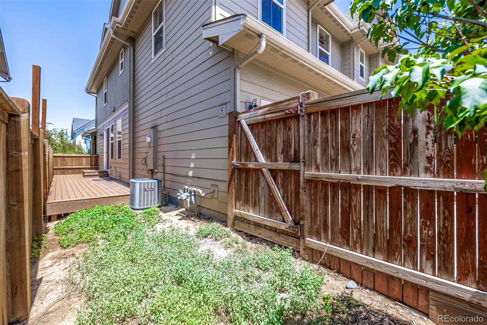 8076 E 53rd Drive