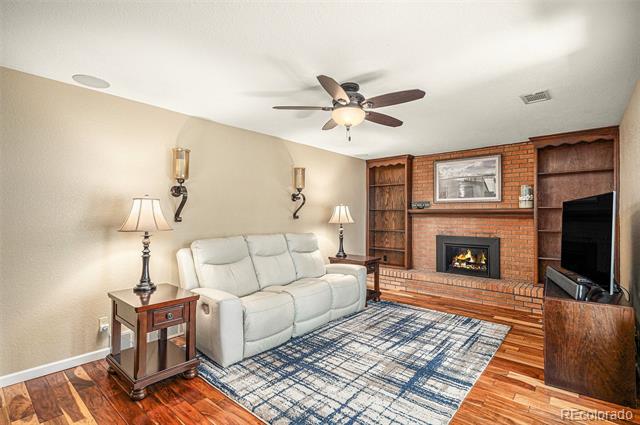 8426 S Otis Court